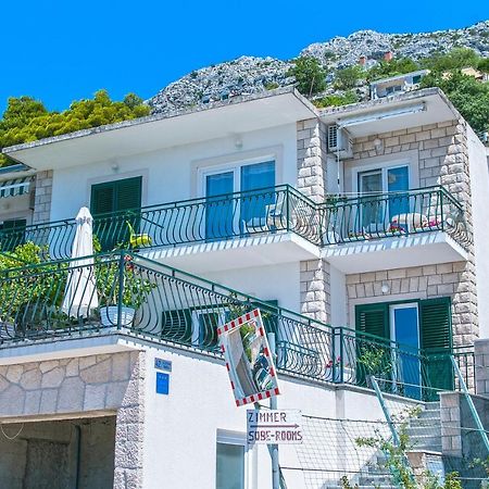 Apartments With A Parking Space Brela, Makarska - 16603 Ngoại thất bức ảnh