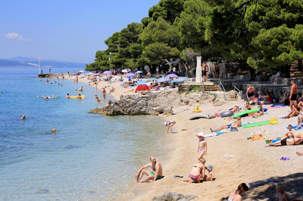 Apartments With A Parking Space Brela, Makarska - 16603 Ngoại thất bức ảnh