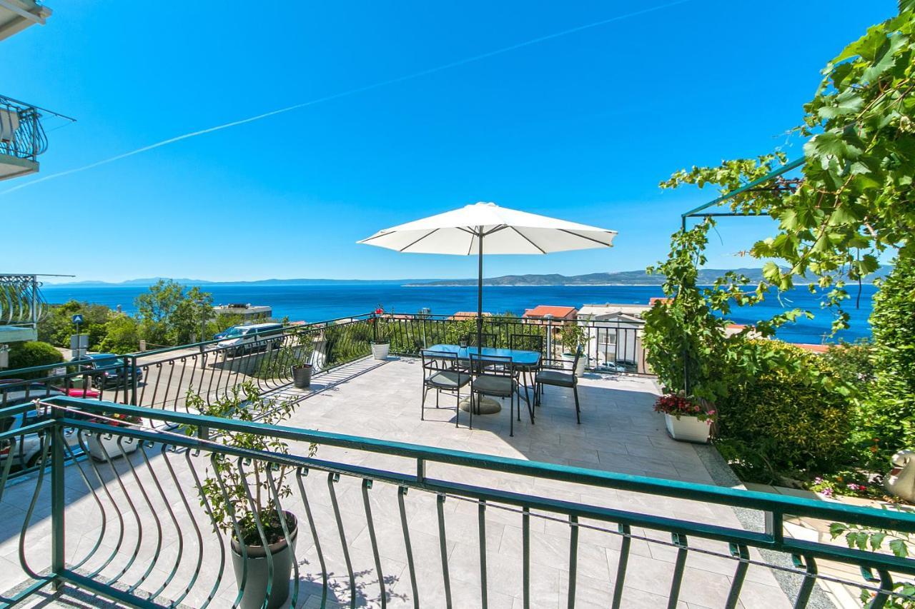 Apartments With A Parking Space Brela, Makarska - 16603 Ngoại thất bức ảnh