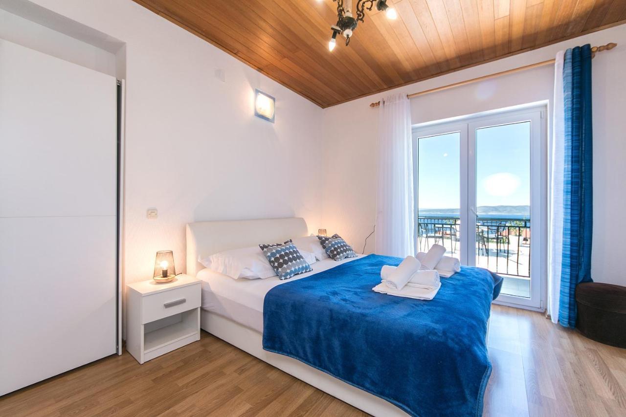 Apartments With A Parking Space Brela, Makarska - 16603 Ngoại thất bức ảnh