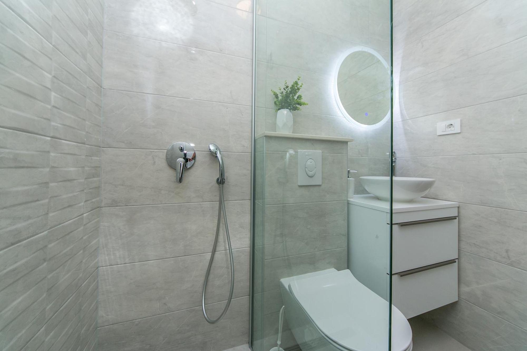 Apartments With A Parking Space Brela, Makarska - 16603 Phòng bức ảnh